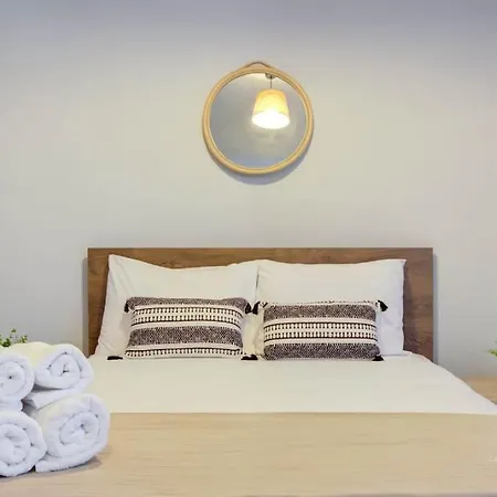 Milu 1-bdrm 300m From Beach, * Πευκοχώρι
