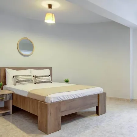 Διαμέρισμα Milu 1-bdrm 300m From Beach,